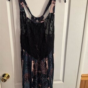 Free People Black Lace-Trim mini Dress/tunic with Dusty Rose Print